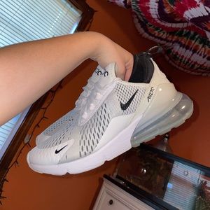 Nike Air Max 270